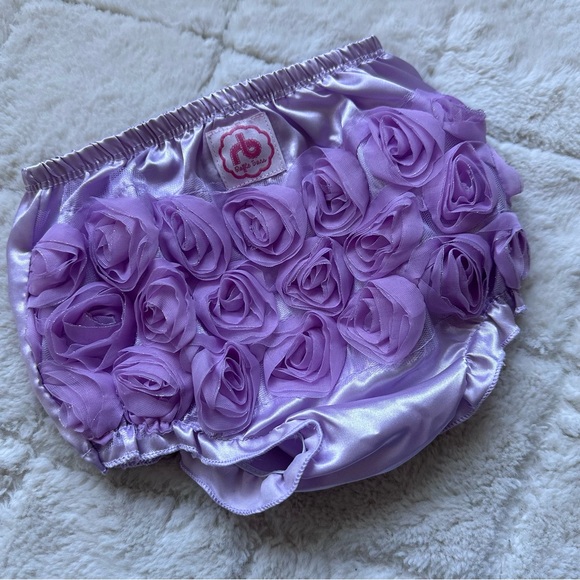 Ruffle Buns | Two pack Lilac Roses and Snow Leopard Diaper Covers | One Size - Picture 6 of 9